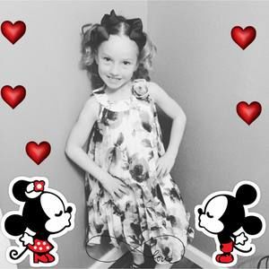 Meet your Posher, Danielle